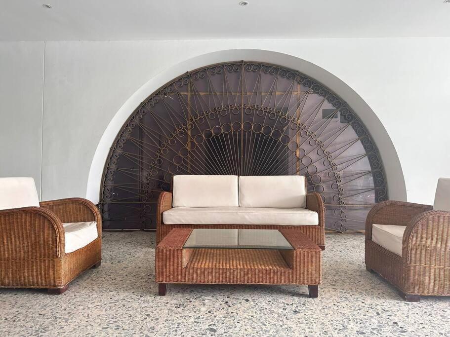 Prime Location: Fully Equipped Loft In El Laguito Cartagena