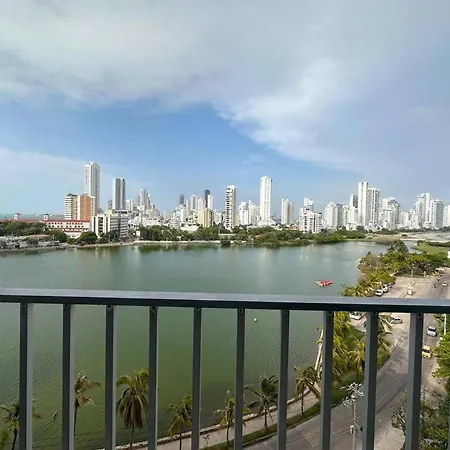 Apartment Prime Location: Fully Equipped Loft In El Laguito *